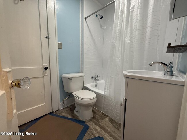 Building Photo - 1234 W Woodlawn Ave