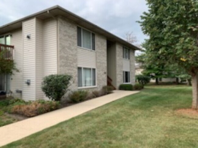 Building Photo - 500 Westwood Ct