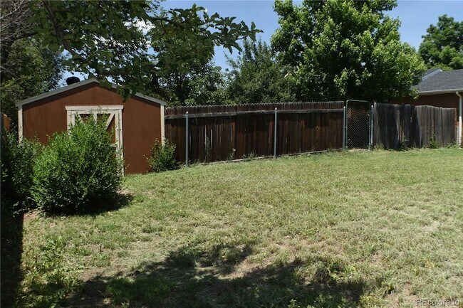 Building Photo - 4585 Gatewood Dr