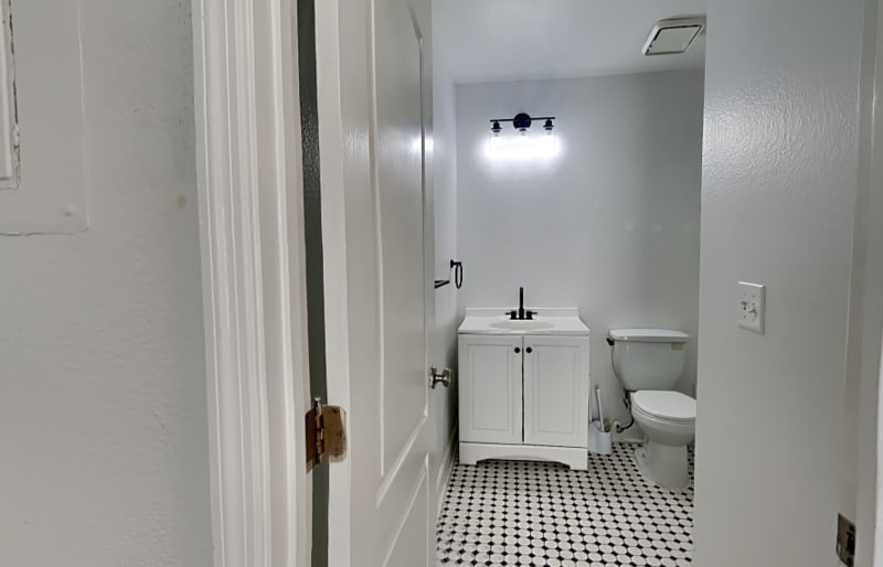 Building Photo - 2059 Dixie Belle Dr