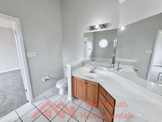 Building Photo - 2150 Berry Bush Ln