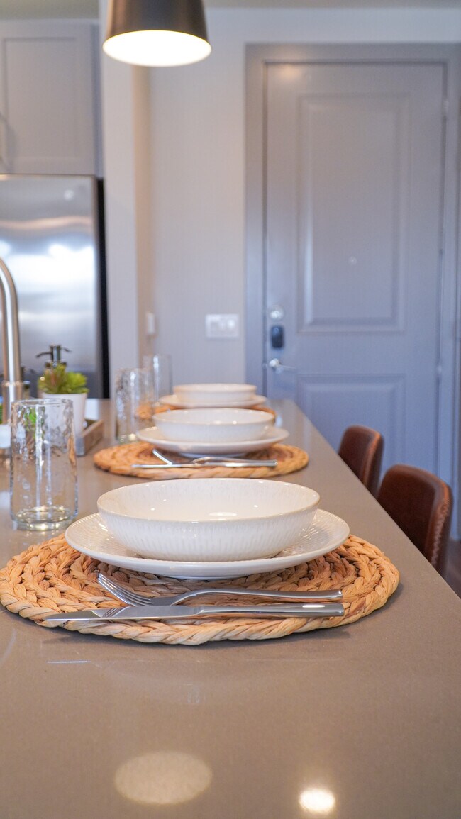 Tableware - 749 Ipswich Ave