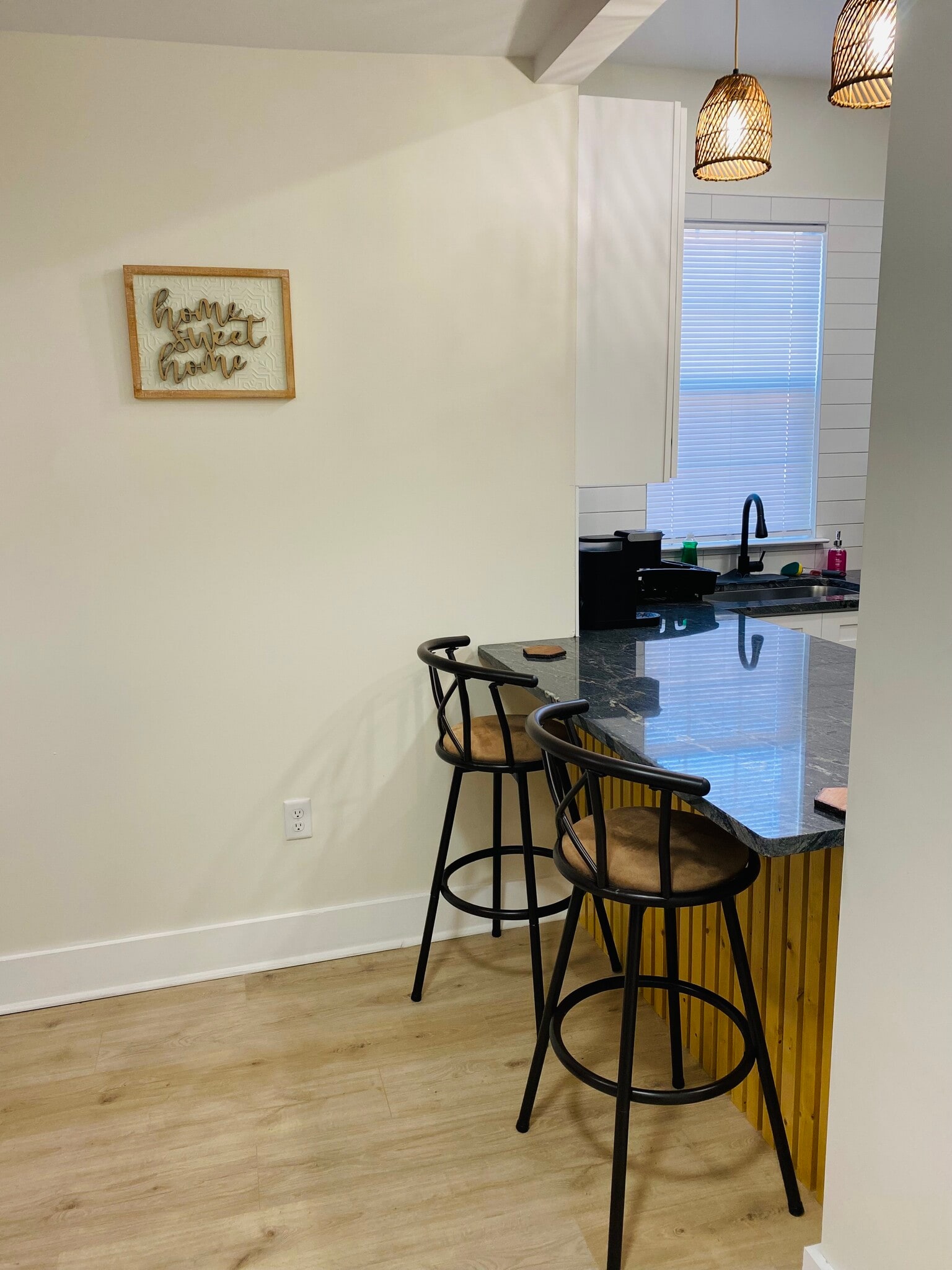 Building Photo - 1131 Garfield St