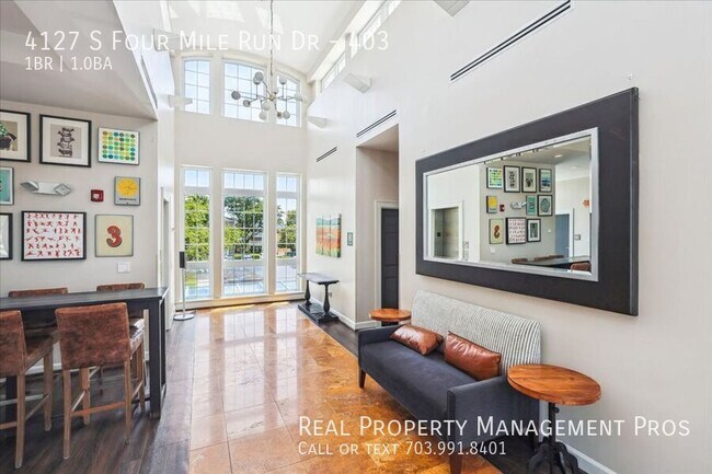 Building Photo - 4127 S Four Mile Run Dr