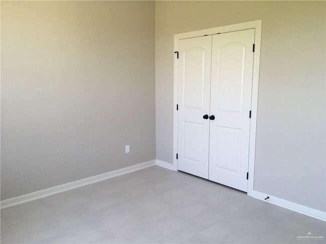 Building Photo - 29 Mylie Way
