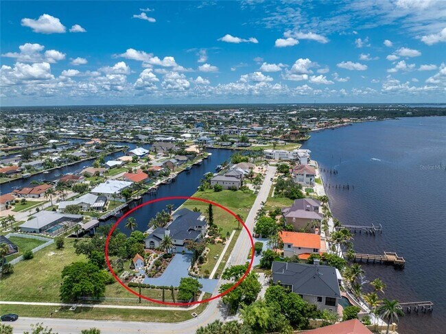 Building Photo - 202 George Rd SE