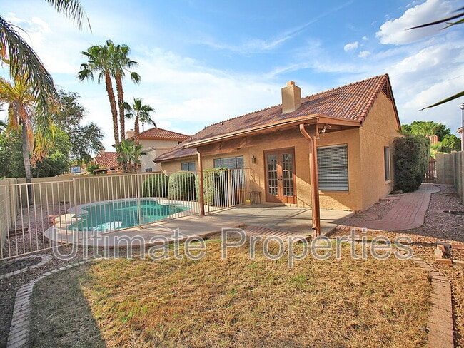 Building Photo - 7003 W Taro Ln