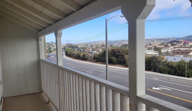 Building Photo - 863 Del Mar Downs Rd