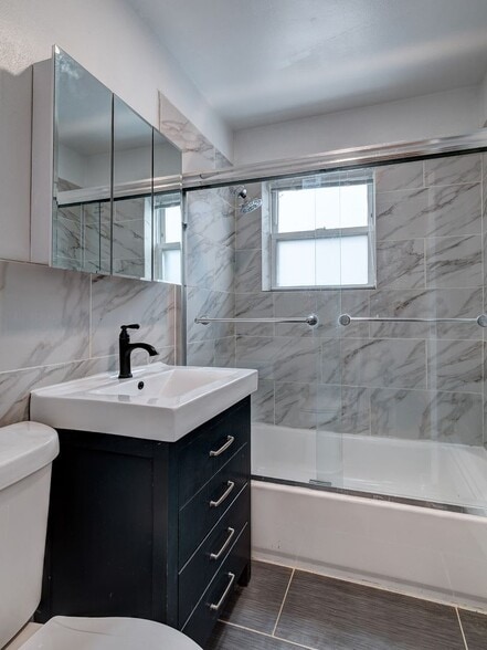 Interior Photo - 22 Cottage