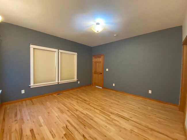 Building Photo - 3 Bedroom Home for Rent - HR Heights