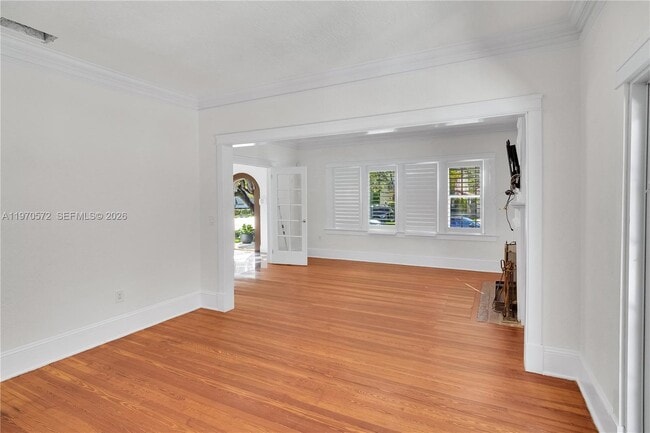 Building Photo - 603 Minorca Ave