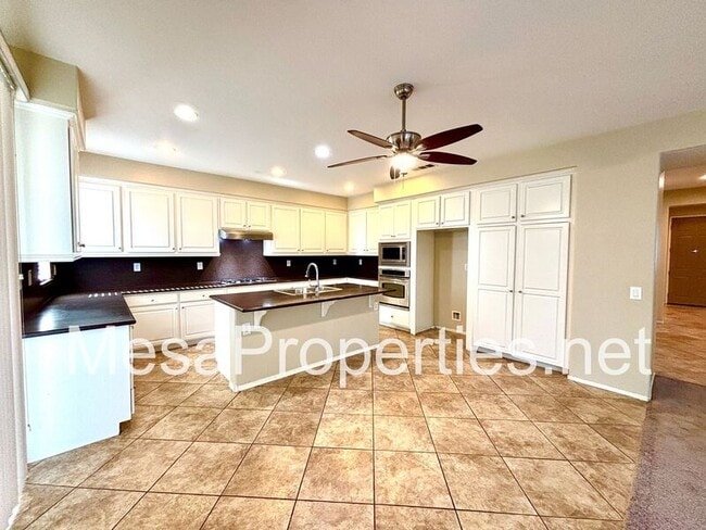 Building Photo - 14936 Brucite Rd