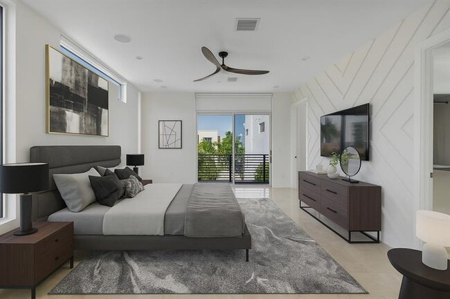 Building Photo - 3270 NE 15th St