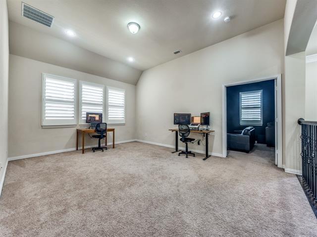 Building Photo - 7340 Beranger Dr
