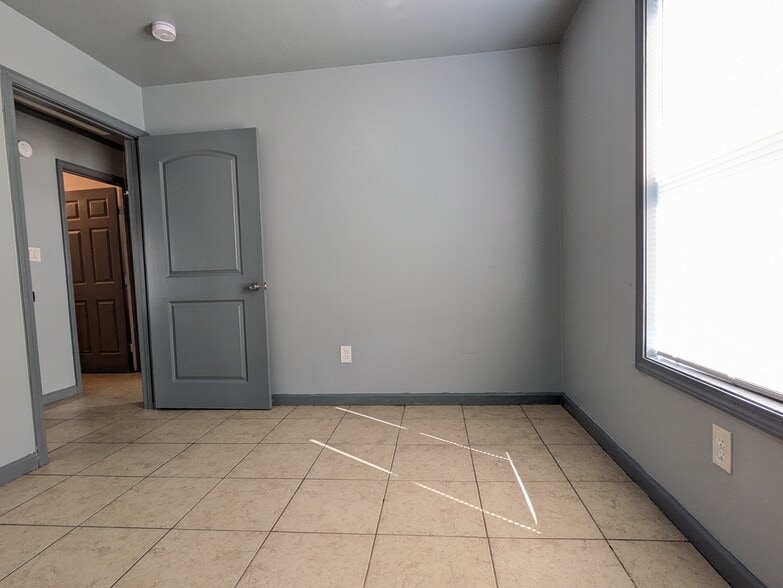 Bedroom 3 - 807 21st St