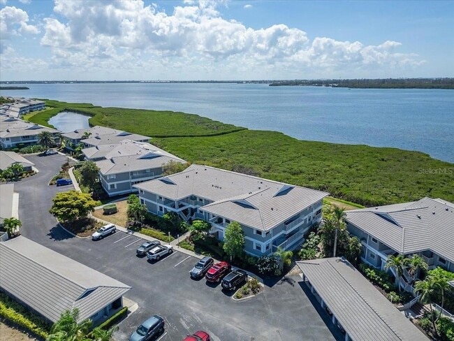 Building Photo - 1343 Perico Point Cir