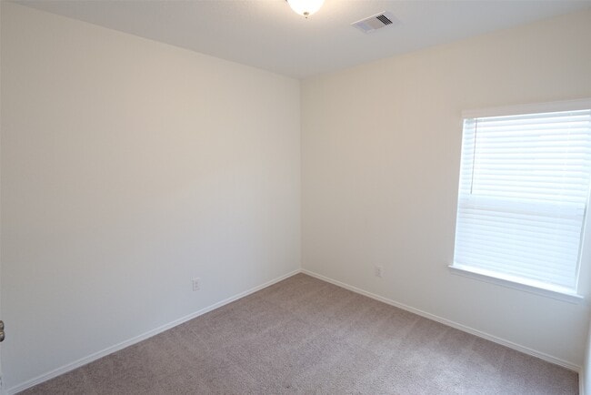 Building Photo - 5719 Tabula Rasa Dr