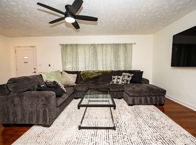 Building Photo - 2339 Broward Rd