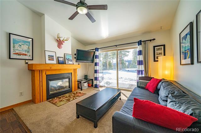 Building Photo - 410 Bobcat Ln