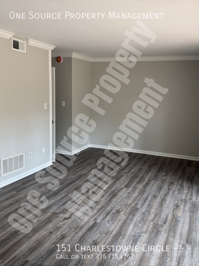 Building Photo - 151 Charlestowne Cir