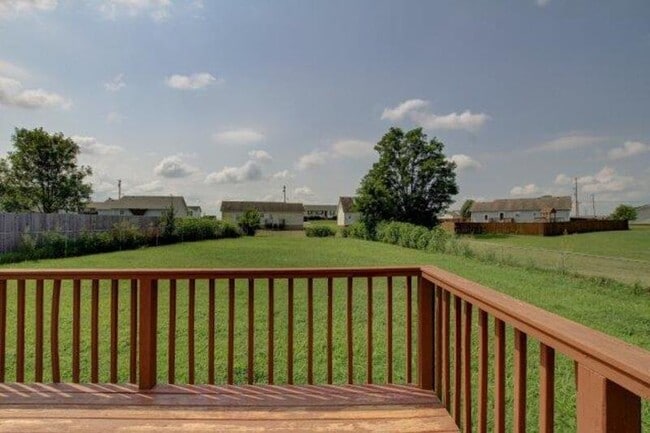 Building Photo - 207 Ruf Dr
