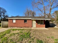 Building Photo - Cozy 3 Bedroom 1 Bath Home for Lease!