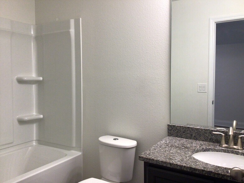 Building Photo - 1415 Celery Palm Cove