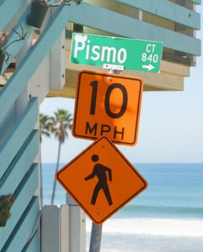 Building Photo - 805 Pismo Ct