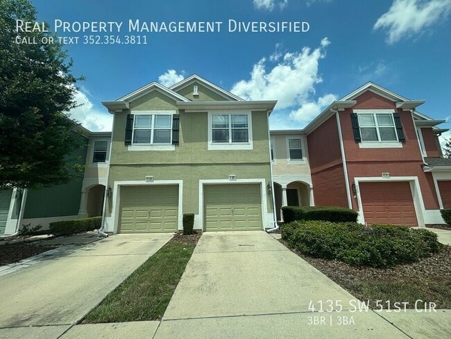 Building Photo - 4135 SW 51st Cir