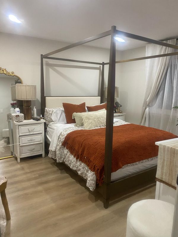 Building Photo - 62 Sycamore St