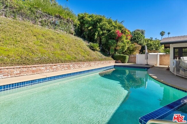 Building Photo - 13521 Bayliss Rd