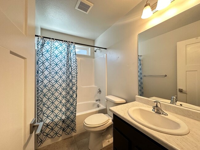 Building Photo - Great Home in Lehi Now Available!