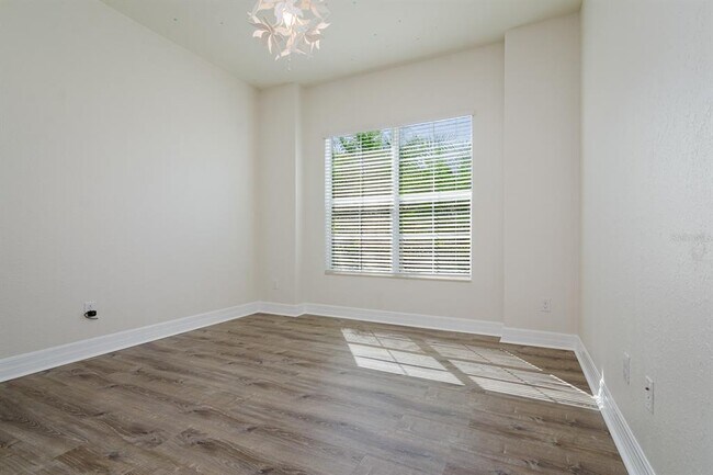 Building Photo - 12031 Medley Terrace