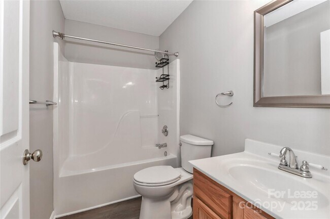 Building Photo - 109 Pleasant Grove Ln
