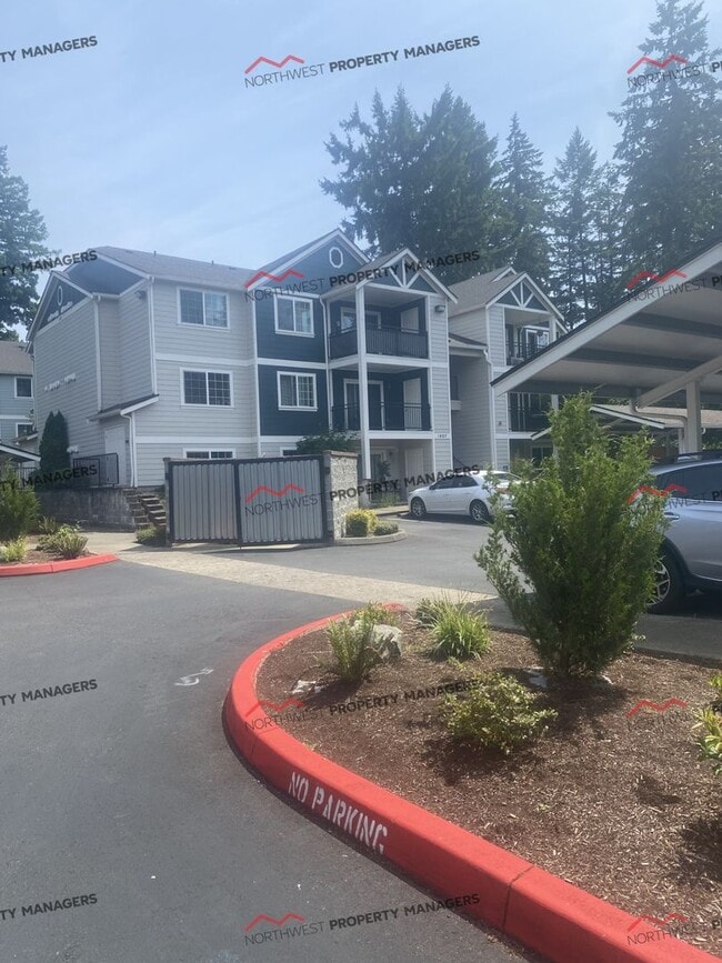 Building Photo - STATUS: AVAILABLE | R202 | $1995.00 + $100...