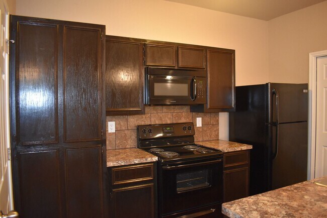 Building Photo - 1413 Pima Trail