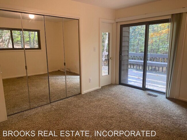 Building Photo - 3 br, 2 bath House - 116 Sharps Road