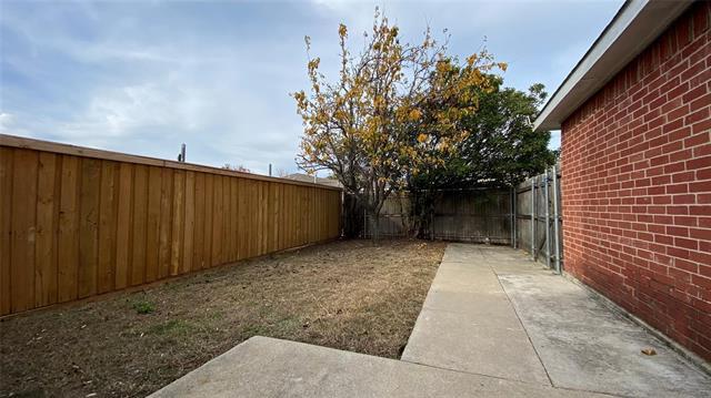 Building Photo - 1109 Falconcrest Ct