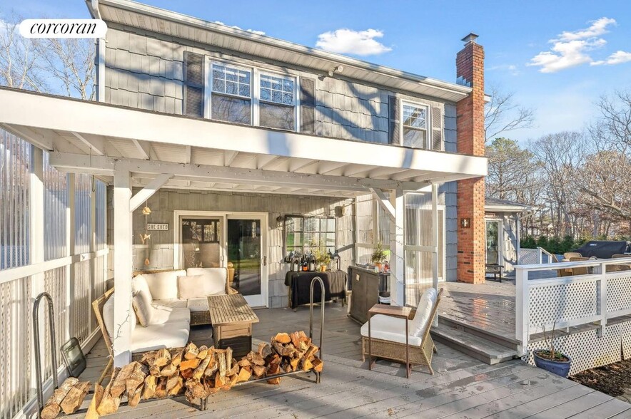 Building Photo - 23 N Westbury Rd