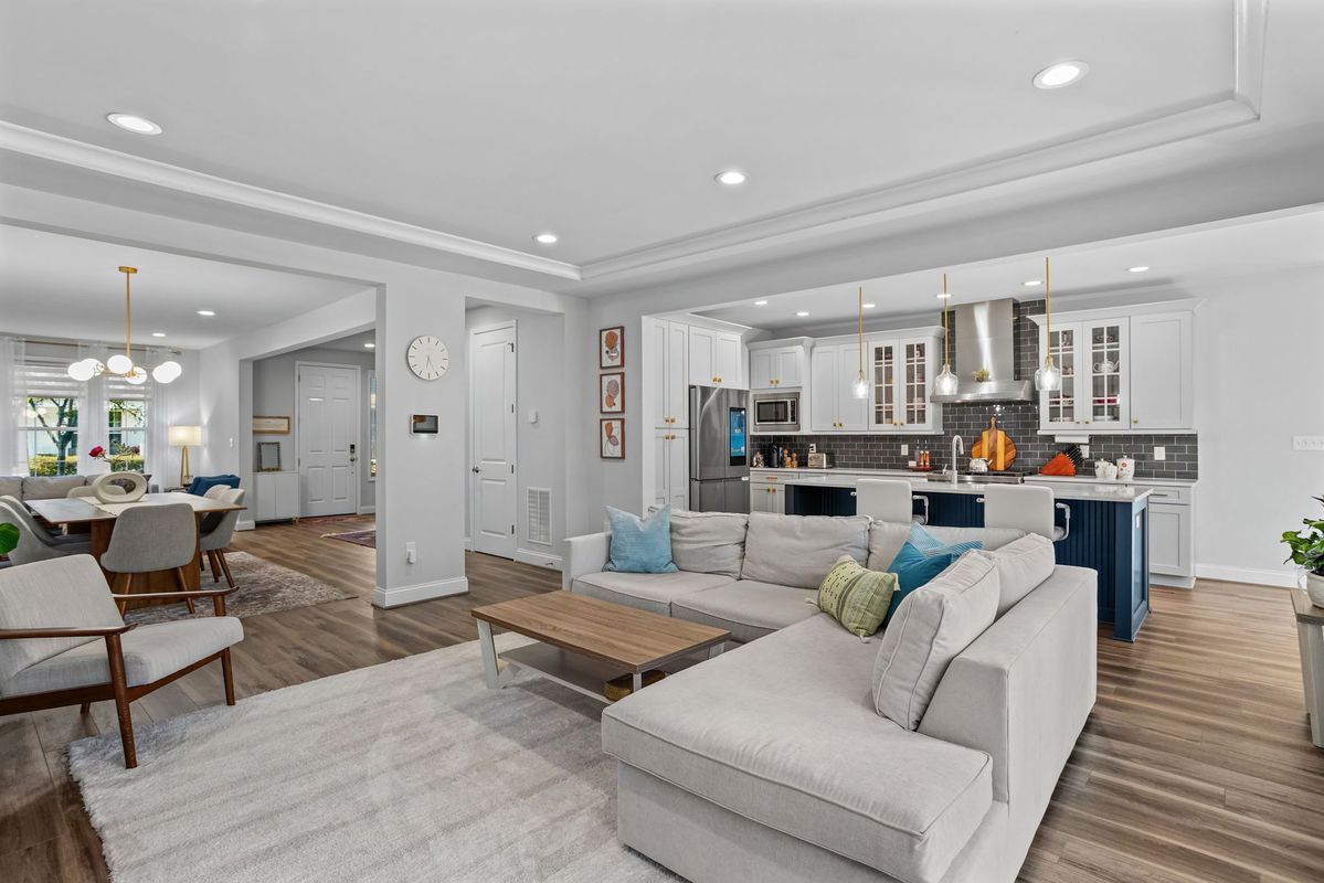 Building Photo - 709 Withers Pk Dr