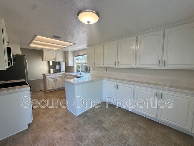 Building Photo - 4539 McBeth Ct