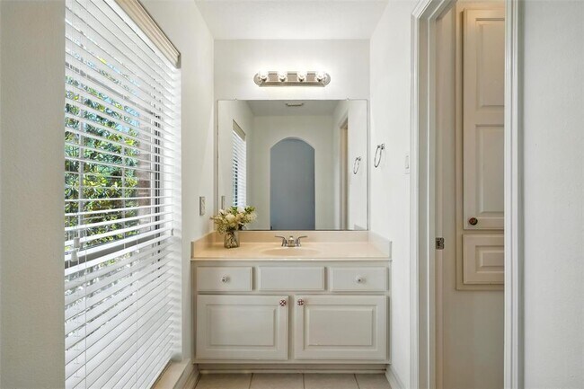 Building Photo - 5722 Arbor Breeze Ct