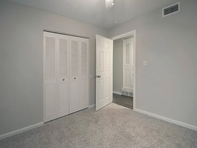 Building Photo - 5406 Chestnutwood Way