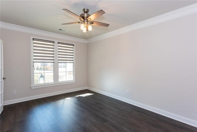 Building Photo - 5015 Montes Ln