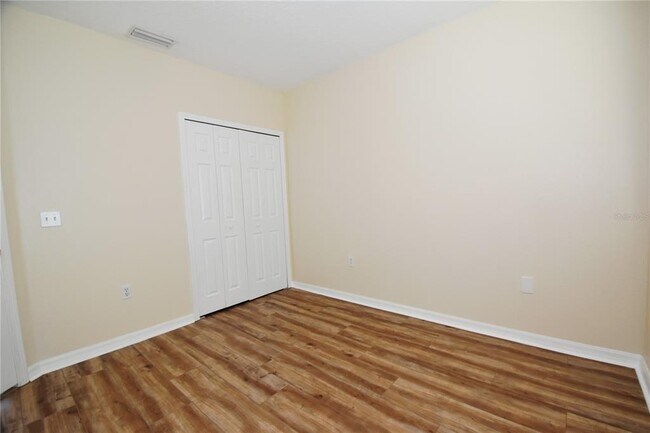 Building Photo - 9612 Seadale Ct