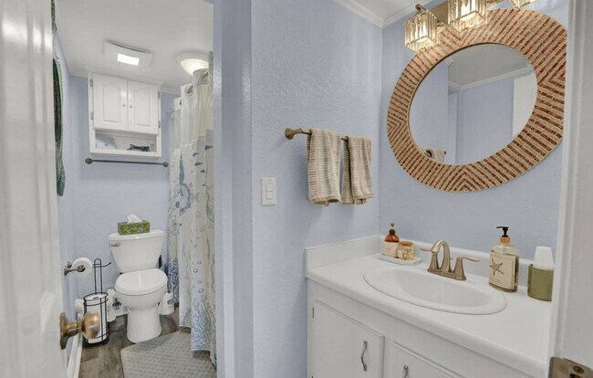 Building Photo - 23223 Front Beach Rd