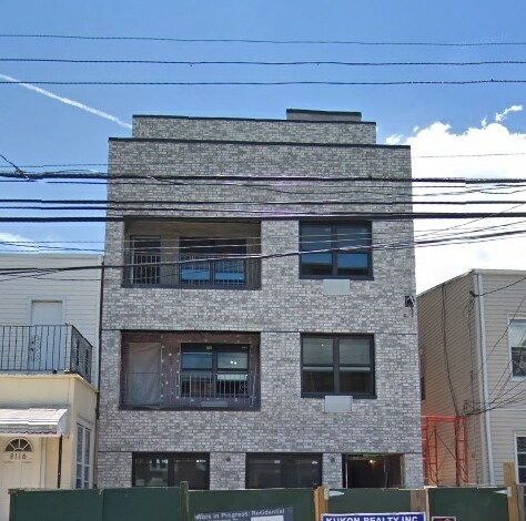 Primary Photo - 8114 101st Ave