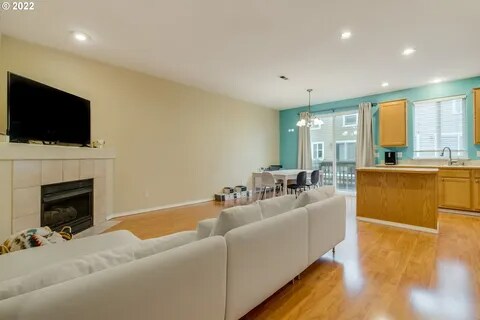 Building Photo - 16111 NW Fescue Ct