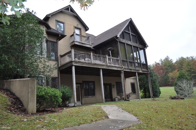 Building Photo - 103 Trout Lily Ln