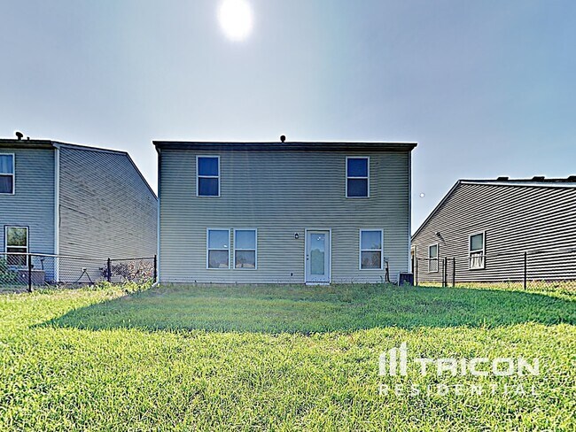 Building Photo - 6733 Everbloom Ln